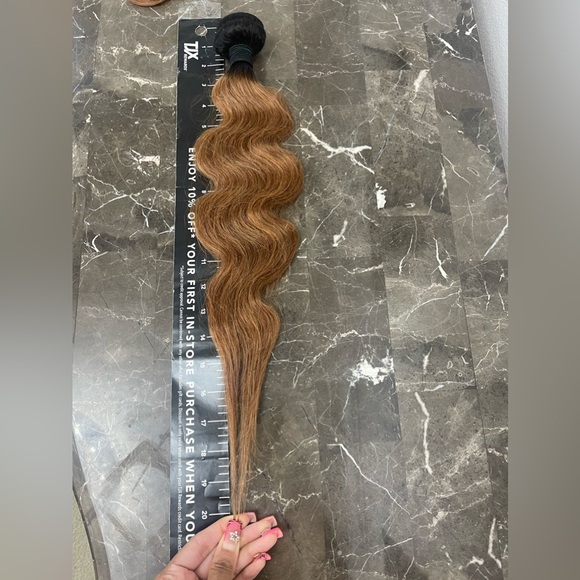 16” Body Wave Ombre, Body Wave Human Hair Frontal and 18 and 20” Bundles - Picture 5 of 6